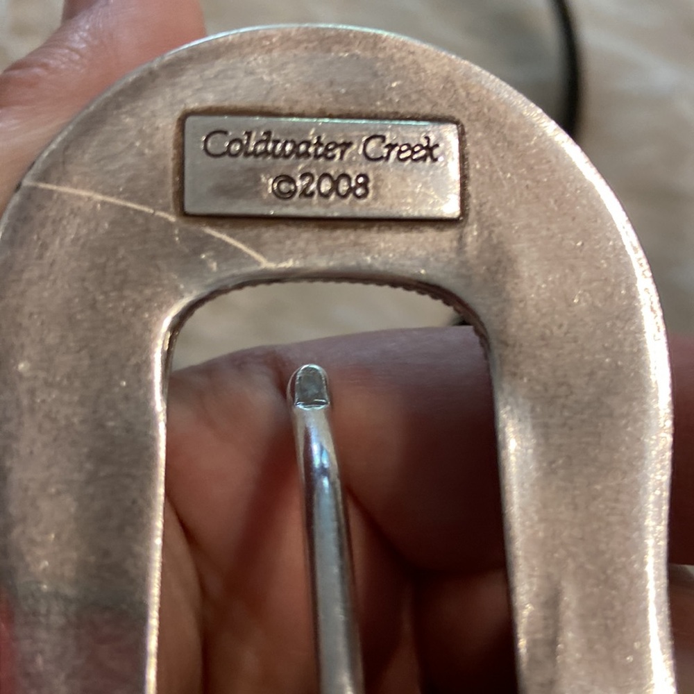 Coldwater Creek Tan  Croc-Embossed Belt with Silver Buckle size 34 BNWOT - Picture 3 of 8